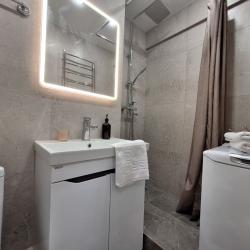 Фото Отель Версаль на улице Энгельса 50