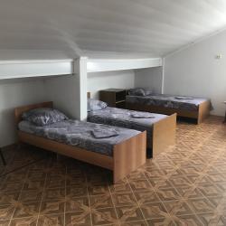 Комната эконом с 5 односпальными кроватями (мансарда)