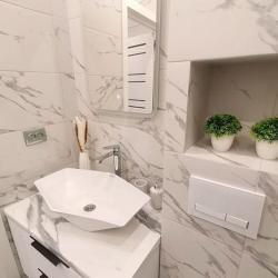 Фото Апартаменты на улице Андрея Кореневского 11