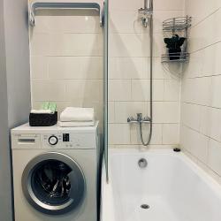 Фото Отель CrystalRentals (КристалРенталс) на улице Николая Зелинского