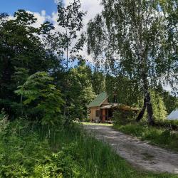 Коттедж стандарт с 2 двуспальными кроватями