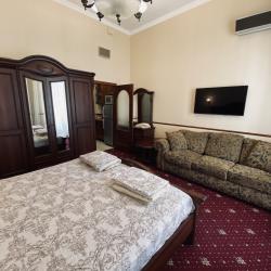 Номер стандарт с 1 двуспальной кроватью