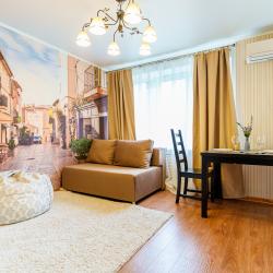 Фото Отель LetoApart (ЛетоАпарт) на улице Карла Маркса