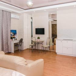 Фото Отель InnHome Apartments (ИннХоум) на площади МОПРа