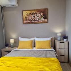 Фото Отель Квартира уютная в центре адлера