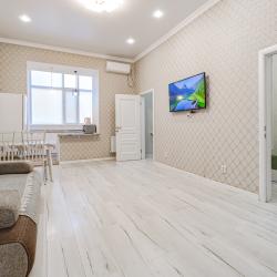 Фото Отель Вершина-ПВ на улице Камзина 41/1