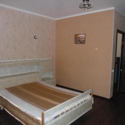 Комната стандарт с 1 двуспальной кроватью (с завтраком)