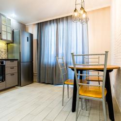 Фото Отель LetoApart (ЛетоАпарт) на улице Суворовская 77-312