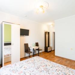 Номер эконом с 1 двуспальной кроватью