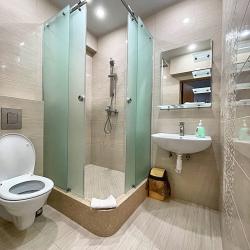 VeryHotel — dc599b83f1e4235614ede43ac874008e