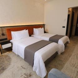 Фото Отель Eighty Eight Deluxe Hotel & Spa (Эйти Эйт Делюкс & Спа)
