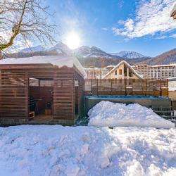 Премиальное шале с сауной и бассейном для 14 гостей