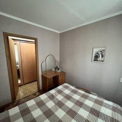 Фото Апартаменты на улице Свободы 53