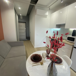 Фото Апартаменты в комплексе AURA Apartments