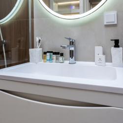 Фото Апартаменты рядом с Парком Галицкого на улице имени Жлобы 139