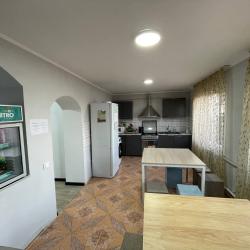 Фото Отель Bishkek Backpackers ( Бэкпакерс)