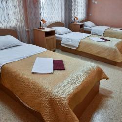 Кровать в 3-местном общем номере