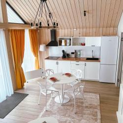 Фото Отель BarnHouse Village (БарнХаус Виллэдж)