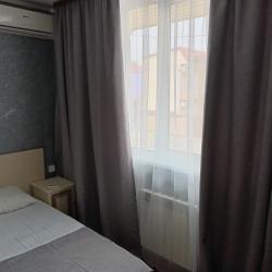 Комната эконом с 1 двуспальной кроватью (удобства на этаже)