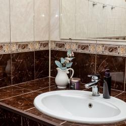 Комната улучшенная с 1 двуспальной кроватью
