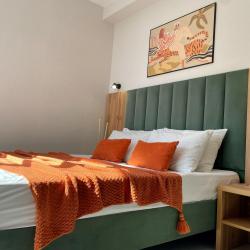 Апартаменты студия гостиничный комплекс Радуга 10И