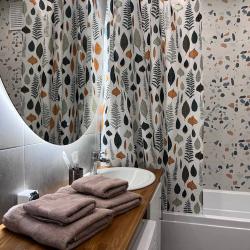 Фото Отель CrystalRentals (КристалРенталс) на улице Валентины Трофимовой