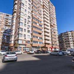 Фото Апартаменты на улице Ишунина 7