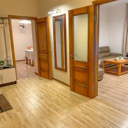 2-комнатные апартаменты улучшенные Sun City Apartments 31 на втором этаже