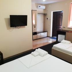 Комната комфорт с 4 односпальными кроватями