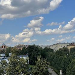 Фото Апартаменты на улице Авиационная 28