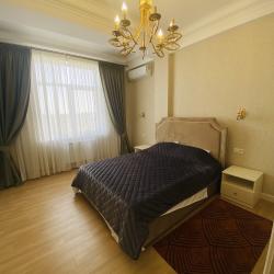 Фото Апартаменты на улице М. Халилова 22