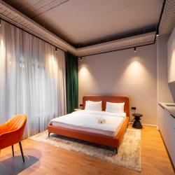 Аура — de21b0e6eb0a4c78ae4fa1ca420e7405