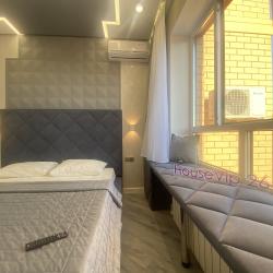 Фото Апартаменты Housevip на улице Матрены Наздрачевой 3/1