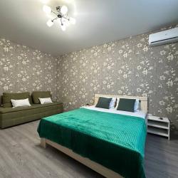 Фото Отель LikeHome (ЛайкХоум) на улице 60 лет Октября 1В