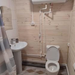 Коттедж улучшенный с 1 двуспальной кроватью