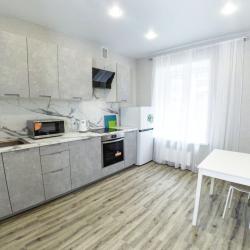 Фото Апартаменты на улице Николая Ершова 66В