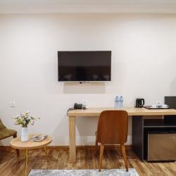 Номер люкс с 2 односпальными кроватями