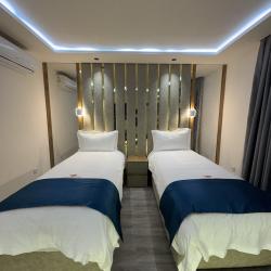 Фото Отель Lakeside Hotel (Лэйксайд)