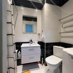 Фото Апартаменты на улице Июльских Дней 1 корпус 1 -2