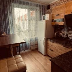 Фото Отель Уютная однокомнатная квартира Kömfi