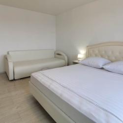 Фото Отель ZNS Rent (ЗНС Рент) на улице Луначарского 49