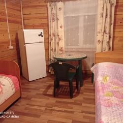 3-местная комната эконом с 1 односпальной и 1 двуспальной кроватью
