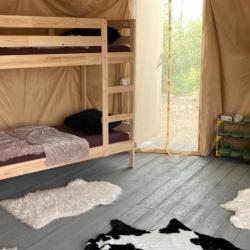 Фото Отель Tolbachik Camp (Толбачик Кемп)