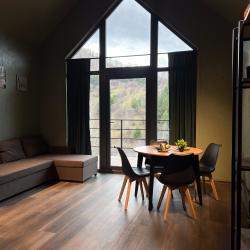 4-местный коттедж премиум