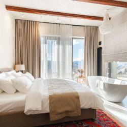 Номер люкс с 1 двуспальной кроватью и французским балконом