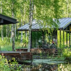 Бунгало у воды