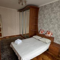 Фото Апартаменты на улице Ленинградская 2