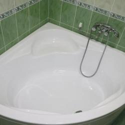 Номер стандарт с 1 двуспальной кроватью