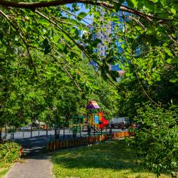 Фото Отель LetoApart (ЛетоАпарт) на улице Исаева 13