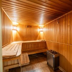 Большой коттедж с сауной